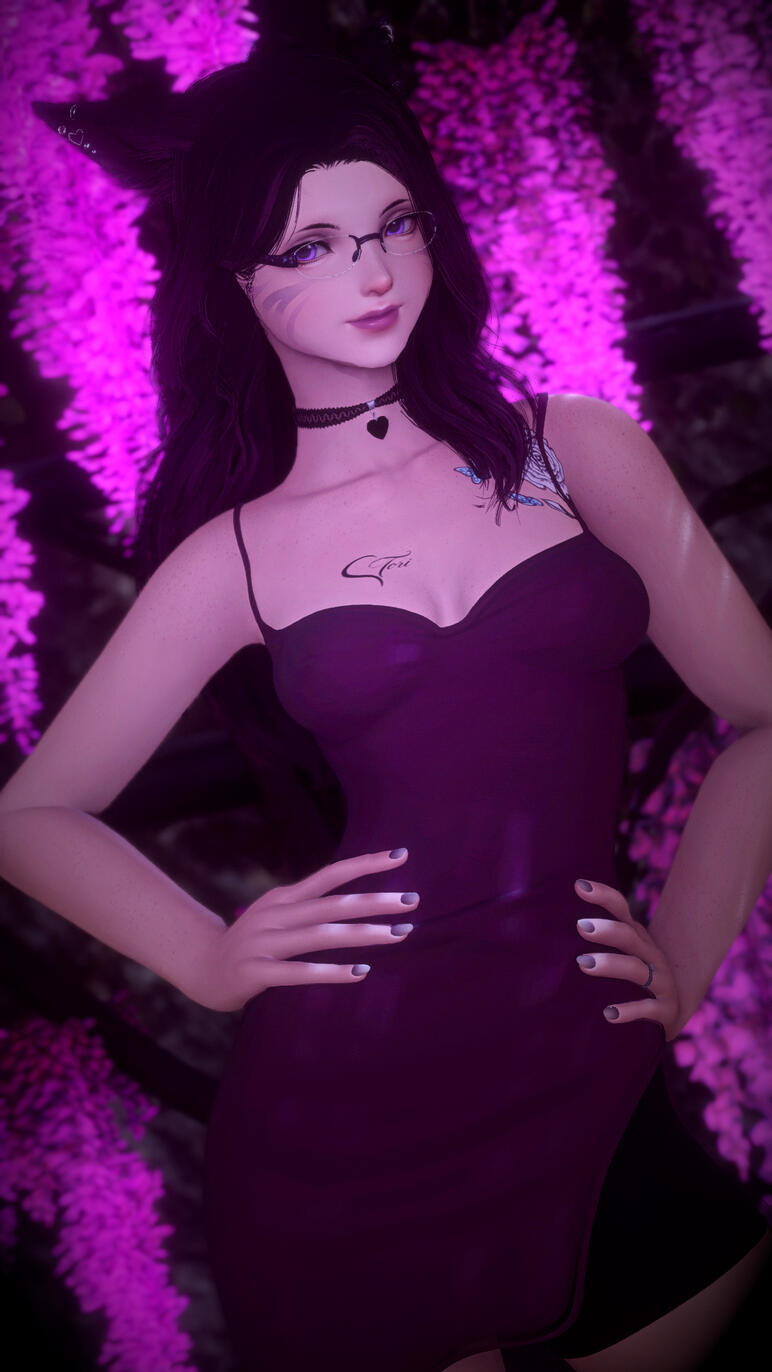 Kira Sunsinger Owner/Manager